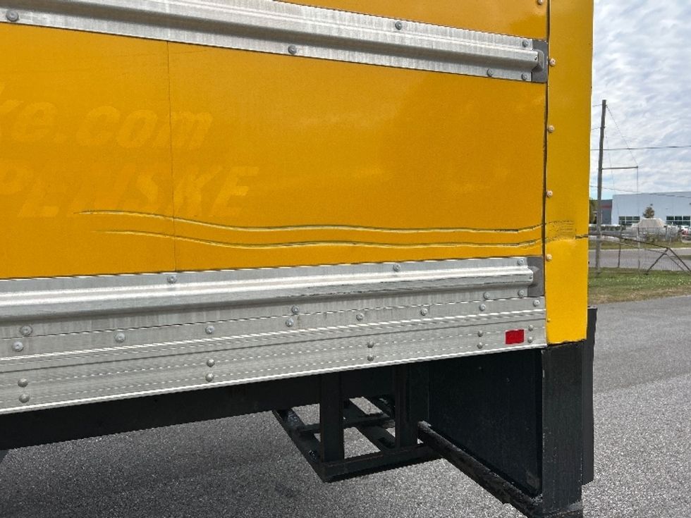 Medium Duty Box Truck-Light and Medium Duty Trucks-International-2021-MV607-Tampa-FL-204,024\n\t\tmiles-$ 41,750 - Image 25