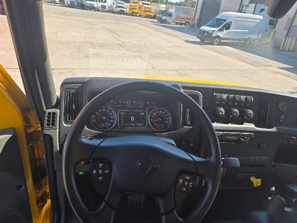 Medium Duty Box Truck-Light and Medium Duty Trucks-International-2021-MV607-Tampa-FL-216,462\n\t\tmiles-$ 40,000 - Image 18