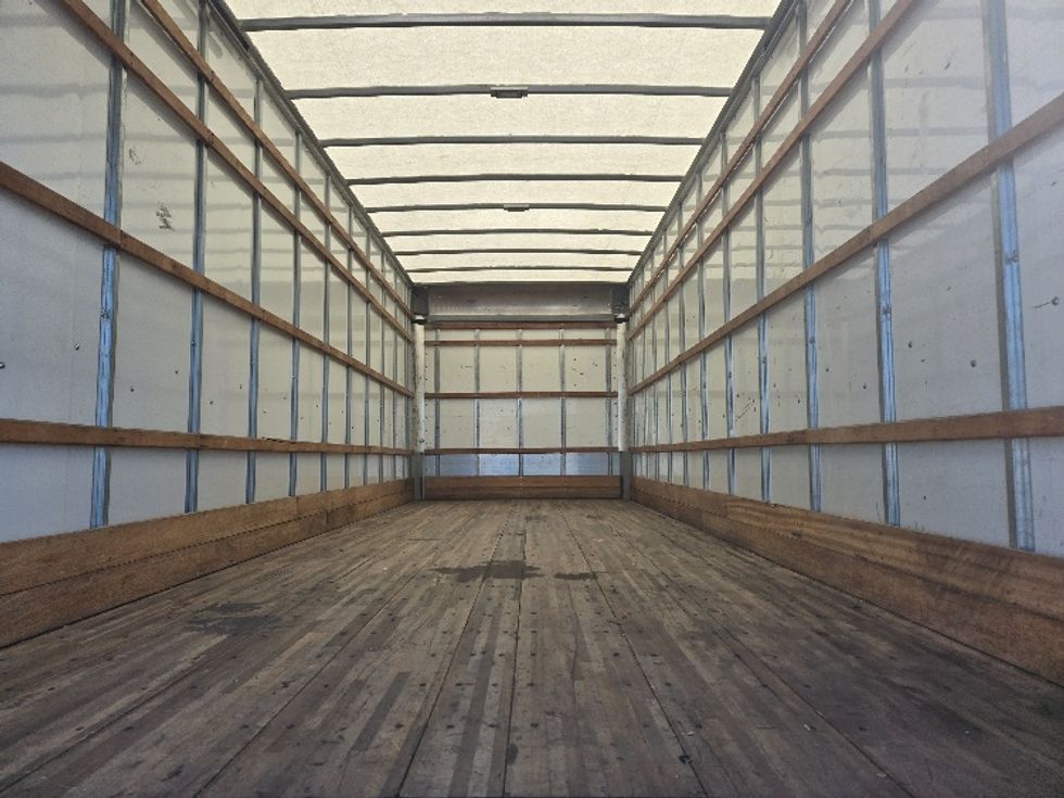 Medium Duty Box Truck-Light and Medium Duty Trucks-International-2021-MV607-Tampa-FL-216,462\n\t\tmiles-$ 40,000 - Image 8