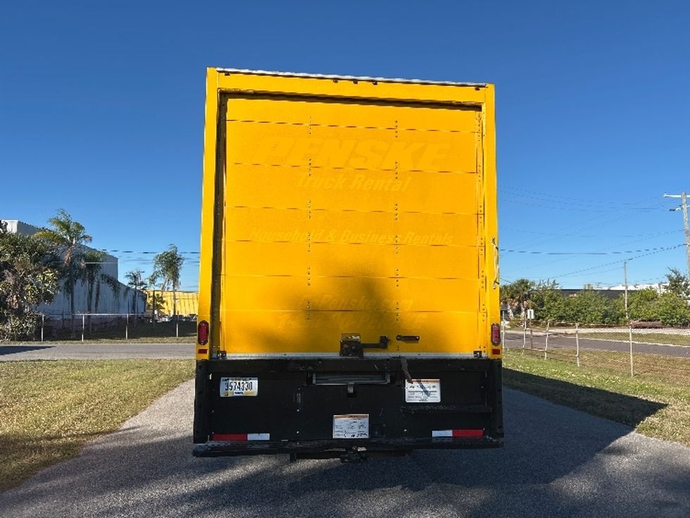 Medium Duty Box Truck-Light and Medium Duty Trucks-International-2021-MV607-Tampa-FL-231,547\n\t\tmiles-$ 37,750 - Image 7