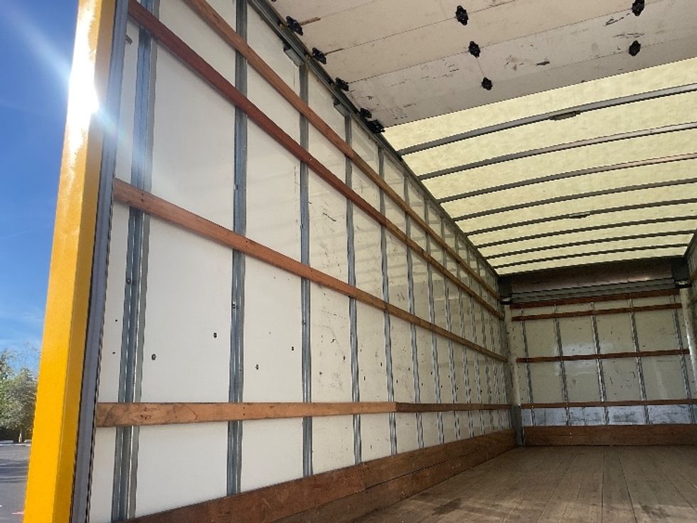 Medium Duty Box Truck-Light and Medium Duty Trucks-International-2021-MV607-Tampa-FL-245,288\n\t\tmiles-$ 30,500 - Image 11