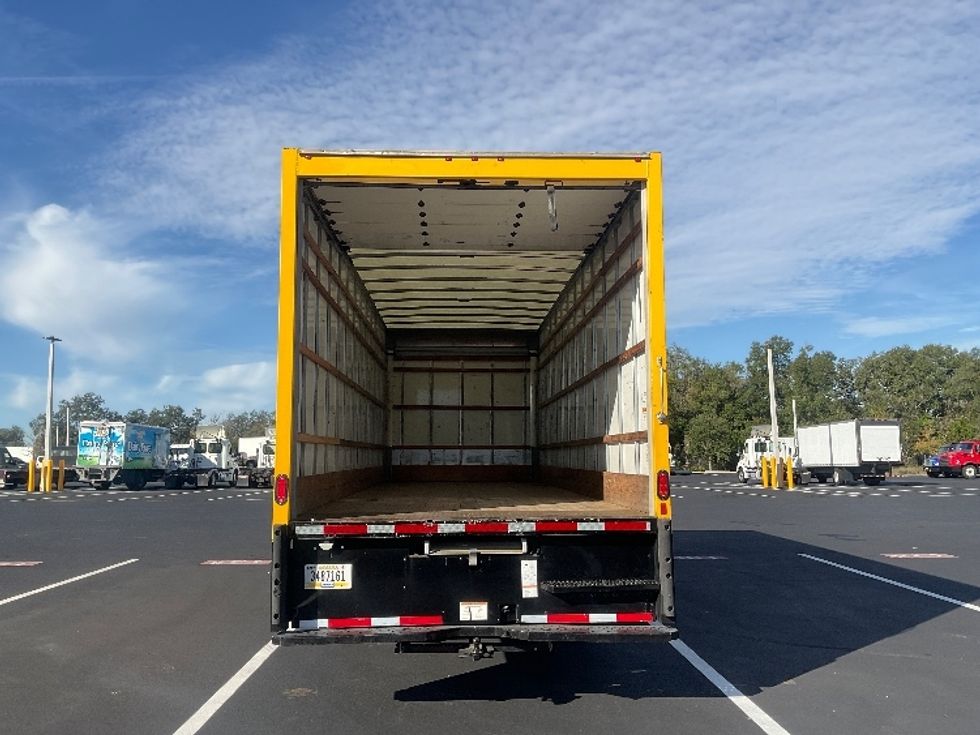 Medium Duty Box Truck-Light and Medium Duty Trucks-International-2021-MV607-Tampa-FL-245,288\n\t\tmiles-$ 33,000 - Image 8