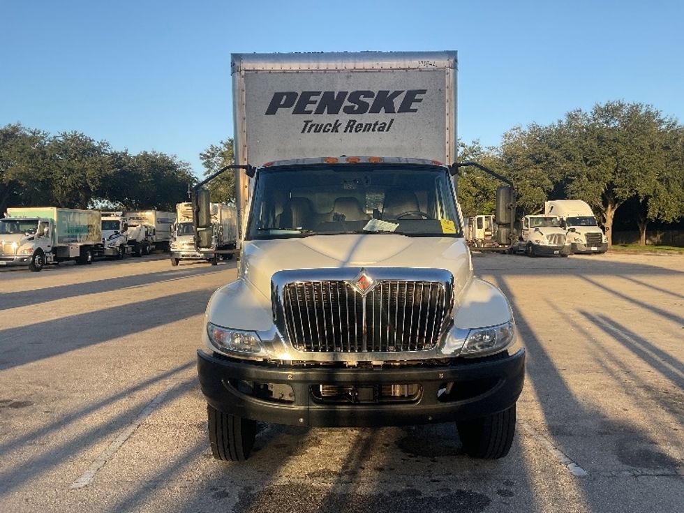 Medium Duty Box Truck-Light and Medium Duty Trucks-International-2021-MV607-Tampa-FL-297,922\n\t\tmiles-$ 41,500 - Image 2