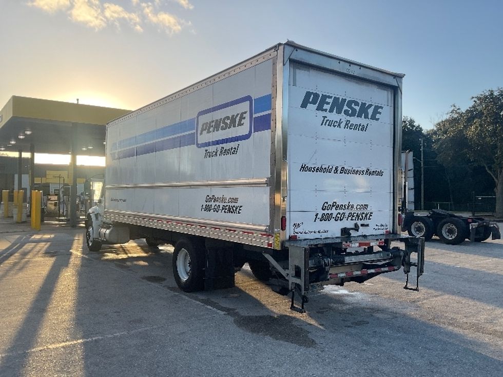 Medium Duty Box Truck-Light and Medium Duty Trucks-International-2021-MV607-Tampa-FL-297,922\n\t\tmiles-$ 41,500 - Image 6