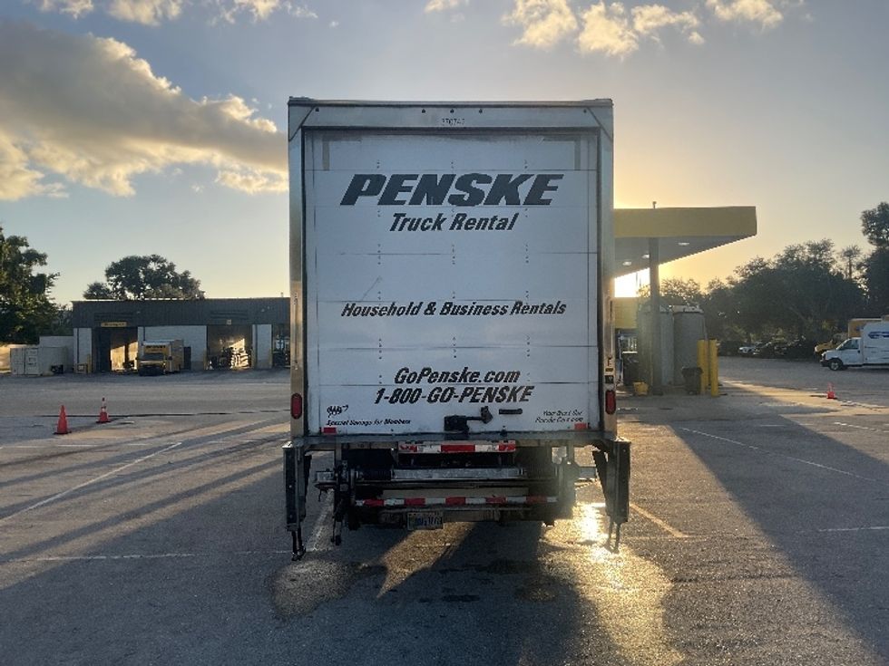 Medium Duty Box Truck-Light and Medium Duty Trucks-International-2021-MV607-Tampa-FL-297,922\n\t\tmiles-$ 41,500 - Image 7