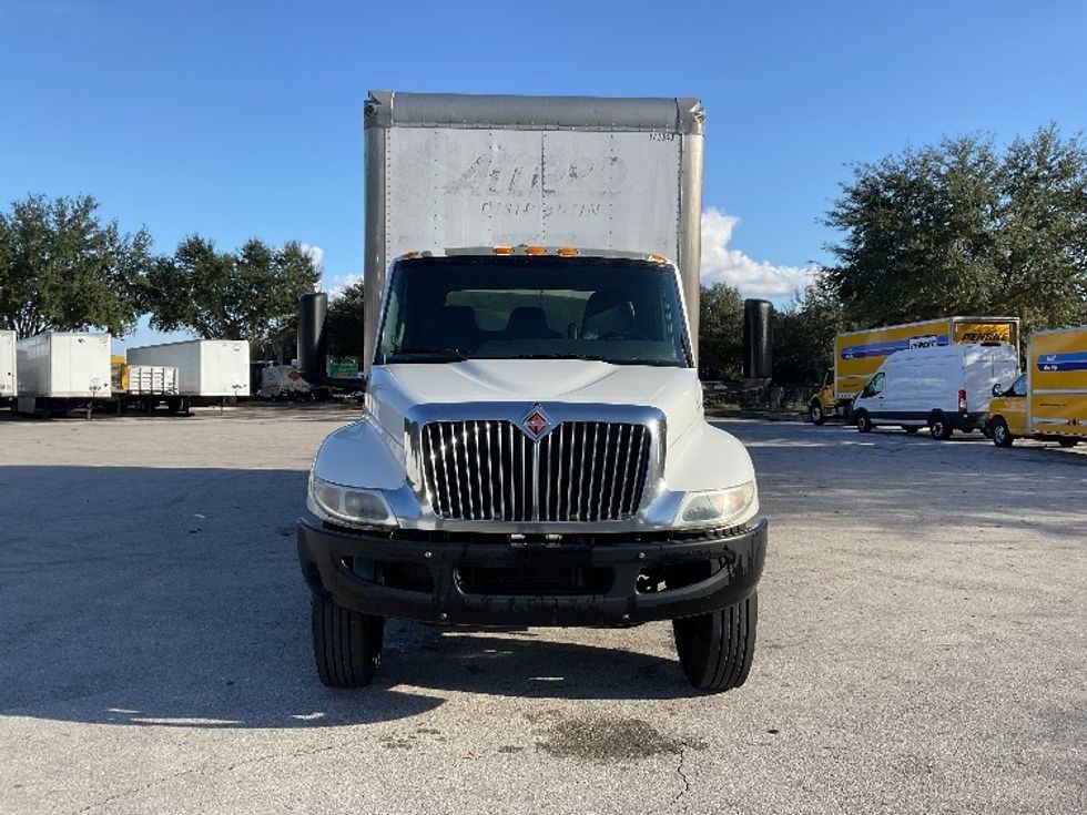 Medium Duty Box Truck-Light and Medium Duty Trucks-International-2021-MV607-Tampa-FL-404,922\n\t\tmiles-$ 22,750 - Image 2