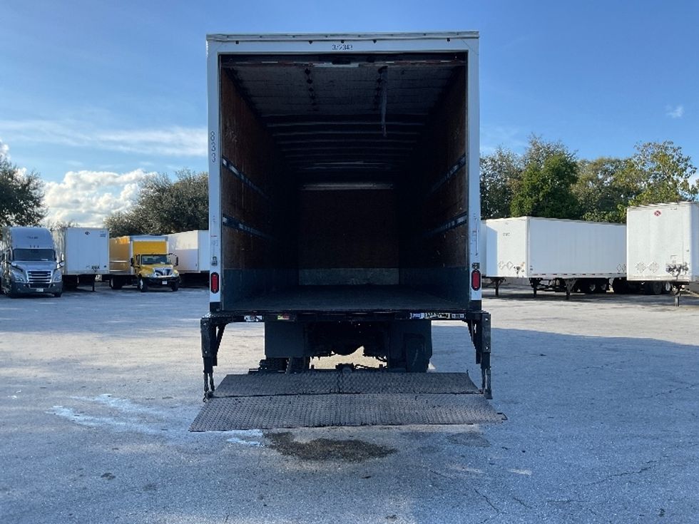 Medium Duty Box Truck-Light and Medium Duty Trucks-International-2021-MV607-Tampa-FL-404,922\n\t\tmiles-$ 22,750 - Image 9
