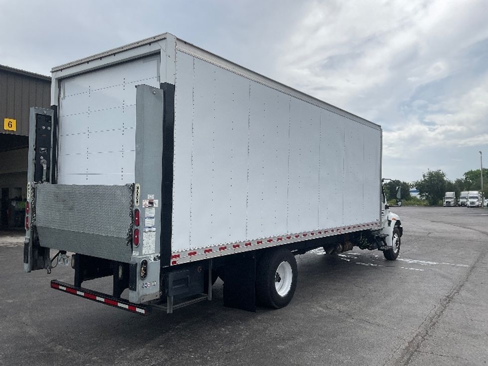 Medium Duty Box Truck-Light and Medium Duty Trucks-International-2021-MV607-Tampa-FL-72,836\n\t\tmiles-$ 71,250 - Image 13