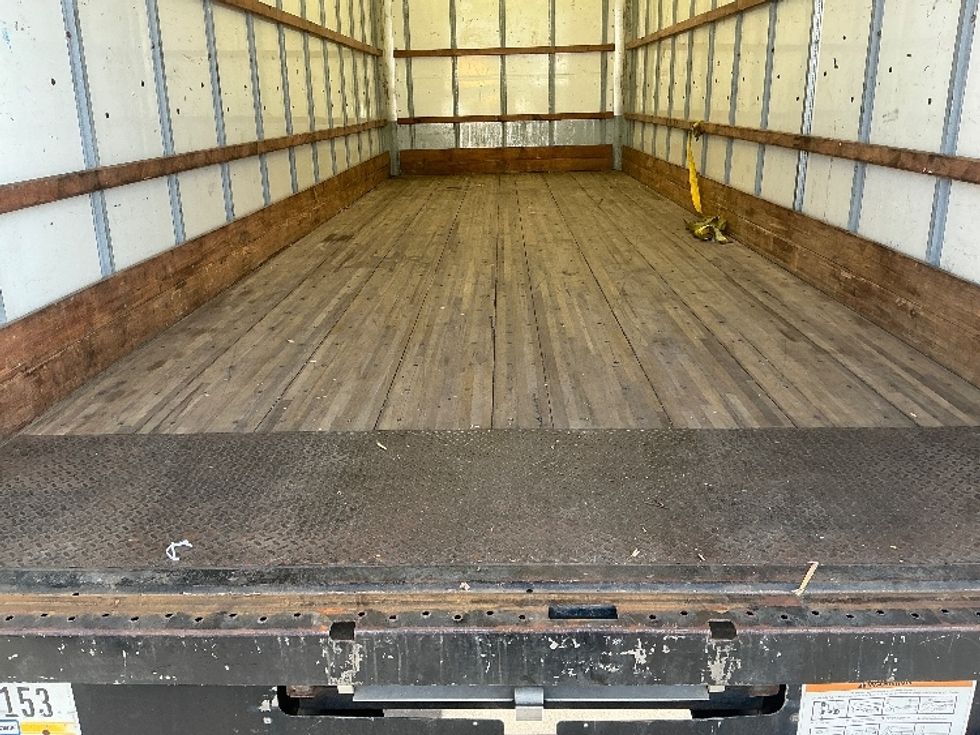 Medium Duty Box Truck-Light and Medium Duty Trucks-International-2021-MV607-Terrell-TX-220,443\n\t\tmiles-$ 39,250 - Image 10