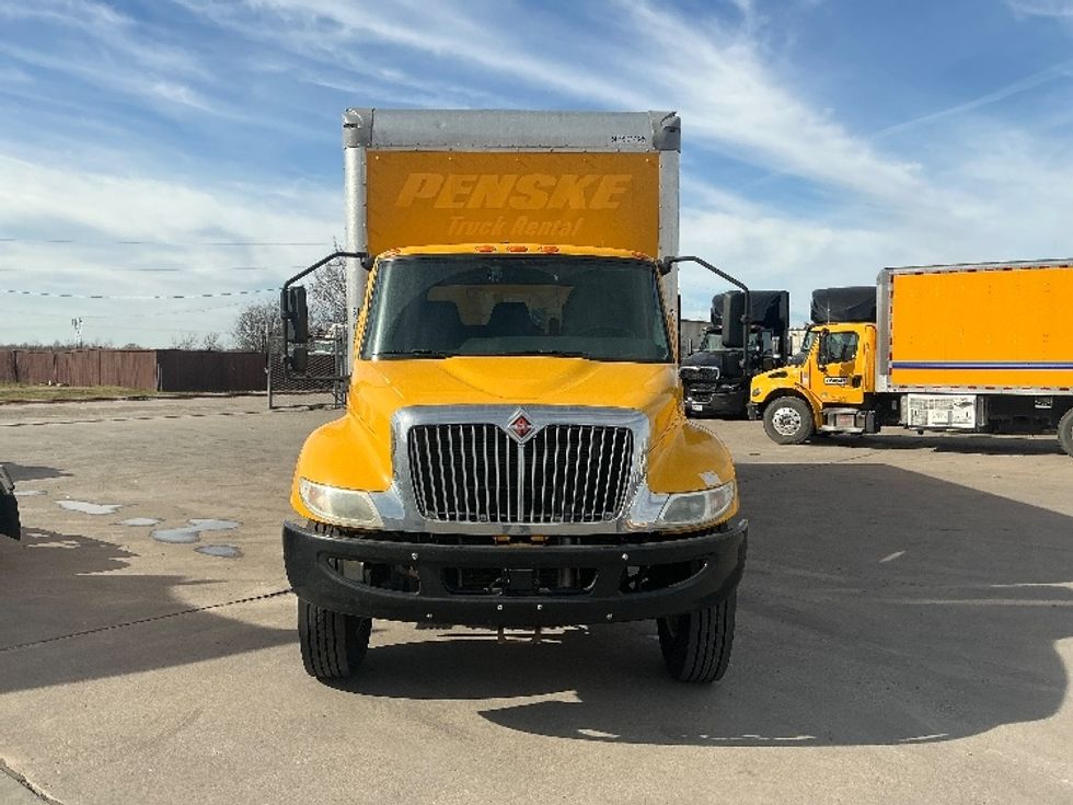 Medium Duty Box Truck-Light and Medium Duty Trucks-International-2021-MV607-Terrell-TX-220,443\n\t\tmiles-$ 39,250 - Image 2