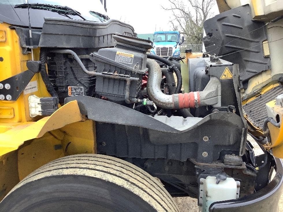 Medium Duty Box Truck-Light and Medium Duty Trucks-International-2021-MV607-Tifton-GA-255,139\n\t\tmiles-$ 28,250 - Image 21