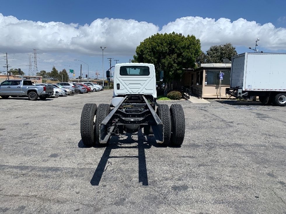Medium Duty Box Truck-Light and Medium Duty Trucks-International-2021-MV607-Torrance-CA-102,313\n\t\tmiles-$ 58,750 - Image 7