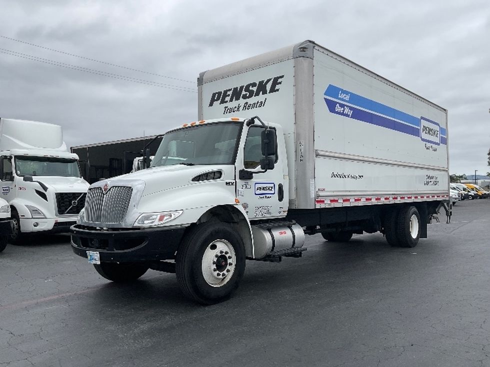 Medium Duty Box Truck-Light and Medium Duty Trucks-International-2021-MV607-Torrance-CA-105,755\n\t\tmiles-$ 72,000 - Image 1