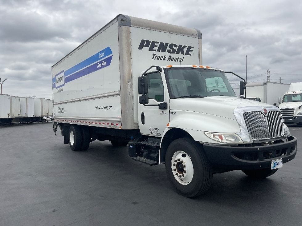 Medium Duty Box Truck-Light and Medium Duty Trucks-International-2021-MV607-Torrance-CA-109,356\n\t\tmiles-$ 71,250 - Image 1
