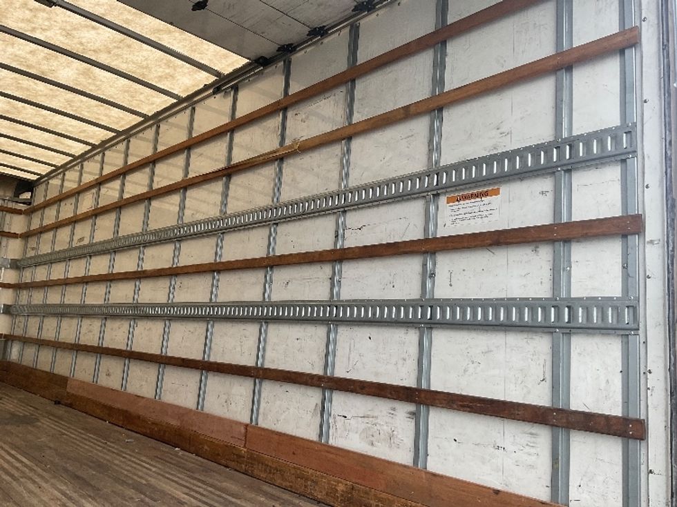 Medium Duty Box Truck-Light and Medium Duty Trucks-International-2021-MV607-Torrance-CA-109,356\n\t\tmiles-$ 71,250 - Image 12