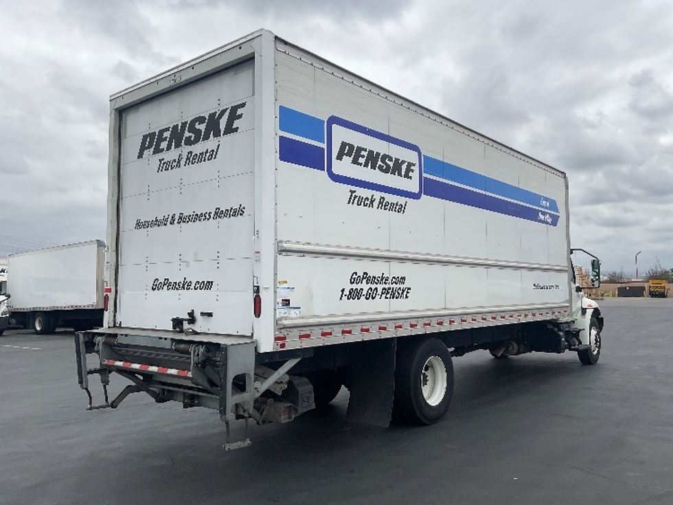 Medium Duty Box Truck-Light and Medium Duty Trucks-International-2021-MV607-Torrance-CA-109,356\n\t\tmiles-$ 71,250 - Image 13