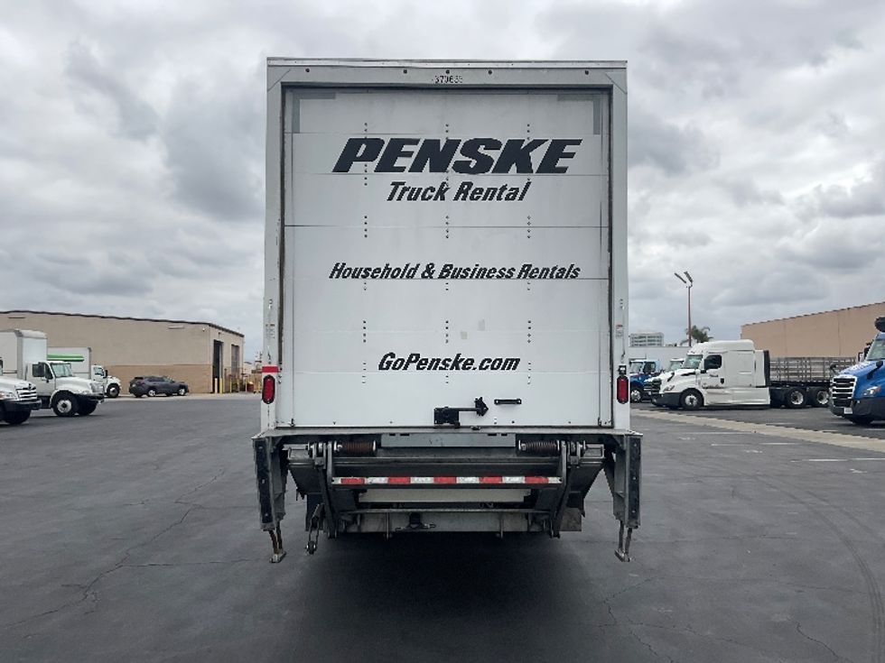 Medium Duty Box Truck-Light and Medium Duty Trucks-International-2021-MV607-Torrance-CA-109,356\n\t\tmiles-$ 71,250 - Image 7