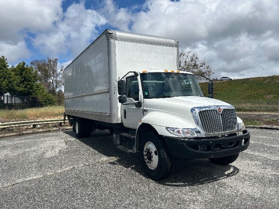 Medium Duty Box Truck-Light and Medium Duty Trucks-International-2021-MV607-Torrance-CA-117,887\n\t\tmiles-$ 69,750 - Image 1
