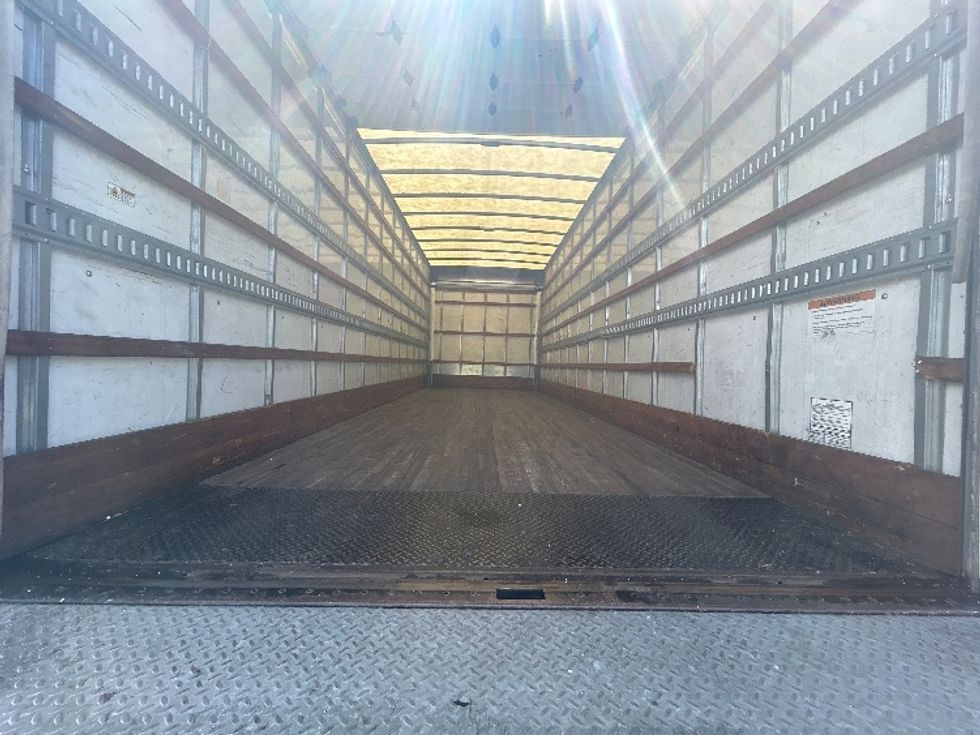 Medium Duty Box Truck-Light and Medium Duty Trucks-International-2021-MV607-Torrance-CA-117,887\n\t\tmiles-$ 69,750 - Image 10