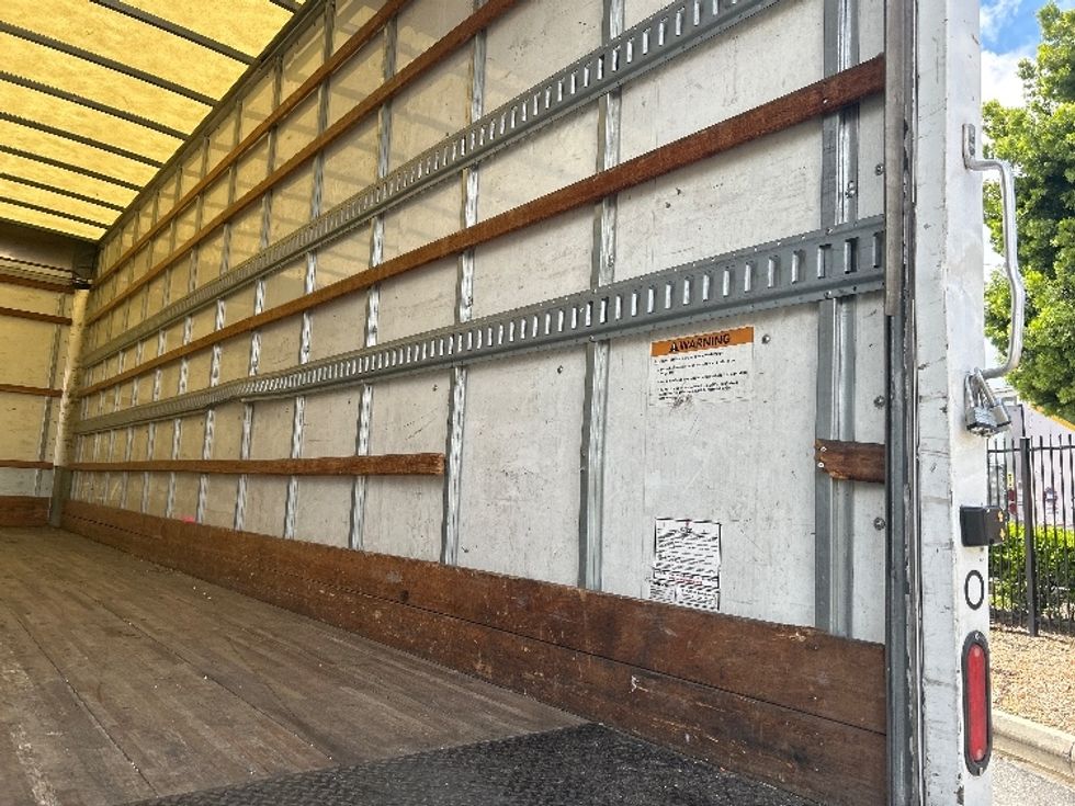 Medium Duty Box Truck-Light and Medium Duty Trucks-International-2021-MV607-Torrance-CA-117,887\n\t\tmiles-$ 69,750 - Image 12