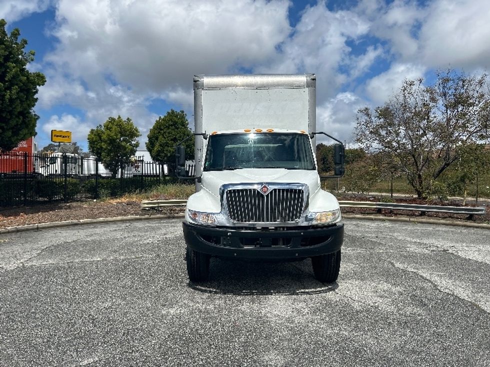 Medium Duty Box Truck-Light and Medium Duty Trucks-International-2021-MV607-Torrance-CA-117,887\n\t\tmiles-$ 69,750 - Image 2