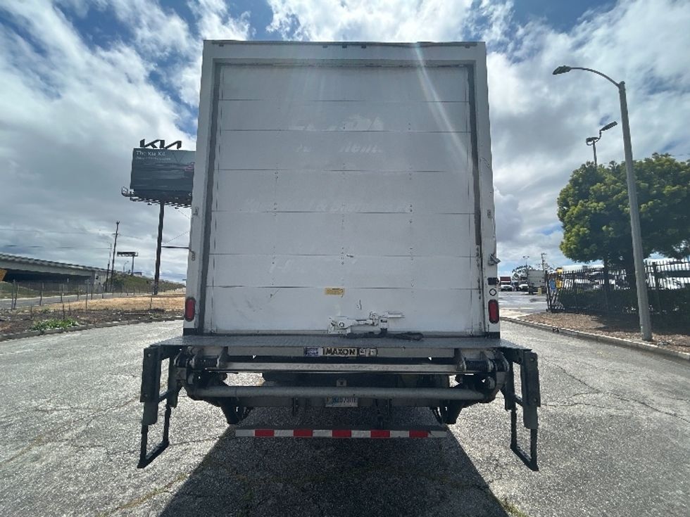 Medium Duty Box Truck-Light and Medium Duty Trucks-International-2021-MV607-Torrance-CA-117,887\n\t\tmiles-$ 69,750 - Image 7