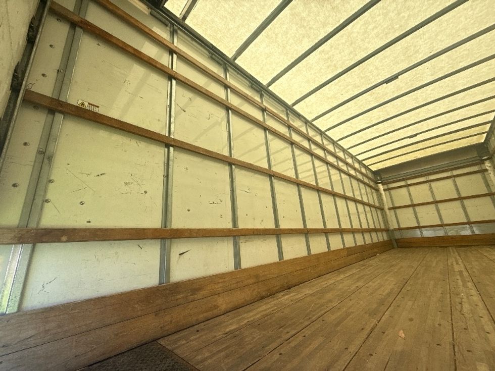 Medium Duty Box Truck-Light and Medium Duty Trucks-International-2021-MV607-Torrance-CA-146,814\n\t\tmiles-$ 54,750 - Image 11