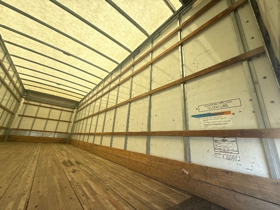 Medium Duty Box Truck-Light and Medium Duty Trucks-International-2021-MV607-Torrance-CA-146,814\n\t\tmiles-$ 54,750 - Image 12