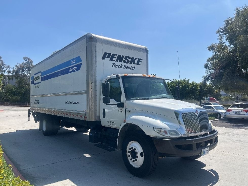 Medium Duty Box Truck-Light and Medium Duty Trucks-International-2021-MV607-Torrance-CA-182,856\n\t\tmiles-$ 54,750 - Image 1