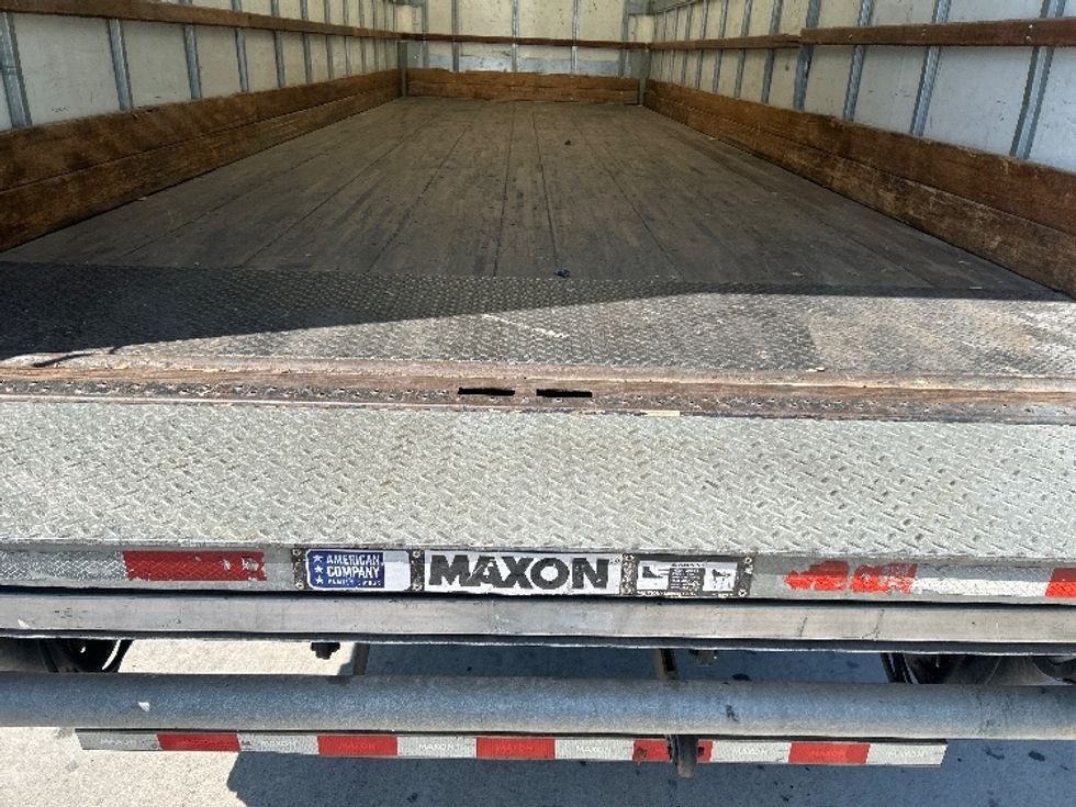 Medium Duty Box Truck-Light and Medium Duty Trucks-International-2021-MV607-Torrance-CA-182,856\n\t\tmiles-$ 54,750 - Image 10