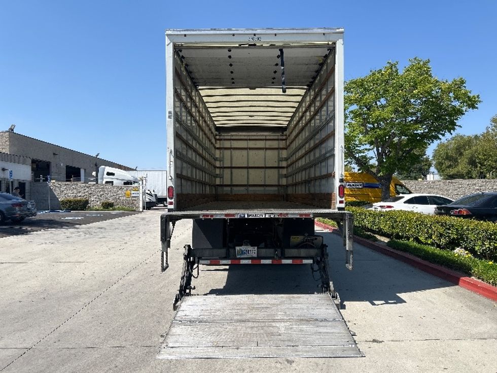 Medium Duty Box Truck-Light and Medium Duty Trucks-International-2021-MV607-Torrance-CA-182,856\n\t\tmiles-$ 54,750 - Image 9