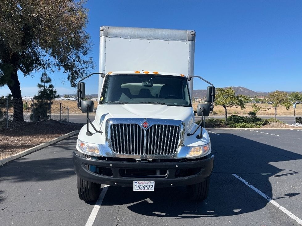 Medium Duty Box Truck-Light and Medium Duty Trucks-International-2021-MV607-Torrance-CA-208,613\n\t\tmiles-$ 58,250 - Image 2