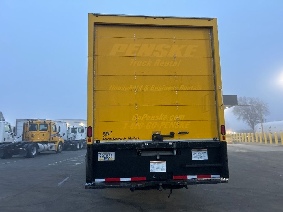 Medium Duty Box Truck-Light and Medium Duty Trucks-International-2021-MV607-Torrance-CA-232,425\n\t\tmiles-$ 37,250 - Image 7