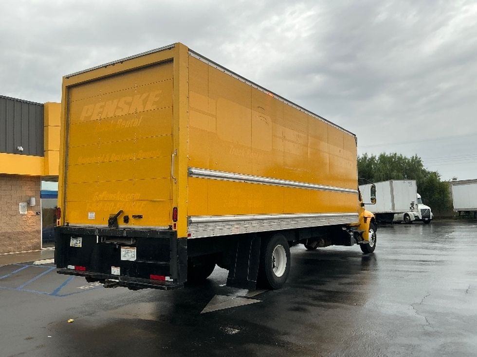Medium Duty Box Truck-Light and Medium Duty Trucks-International-2021-MV607-Torrance-CA-235,873\n\t\tmiles-$ 37,750 - Image 13