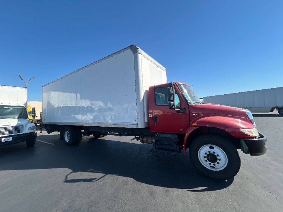 Medium Duty Box Truck-Light and Medium Duty Trucks-International-2021-MV607-Torrance-CA-259,076\n\t\tmiles-$ 45,500 - Image 15