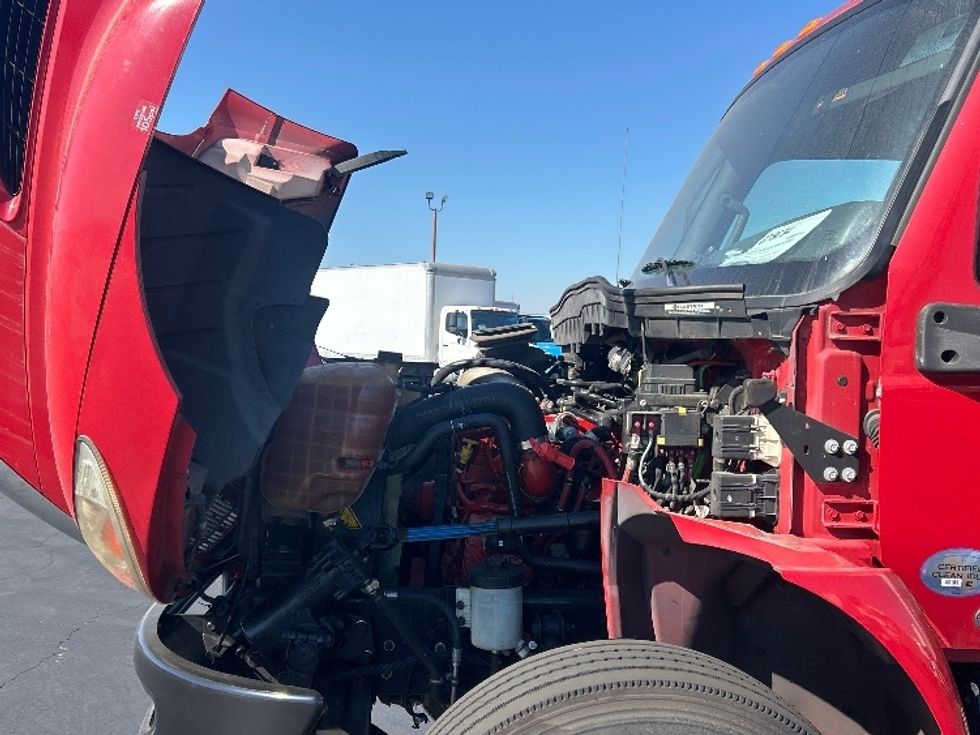 Medium Duty Box Truck-Light and Medium Duty Trucks-International-2021-MV607-Torrance-CA-259,076\n\t\tmiles-$ 45,500 - Image 24