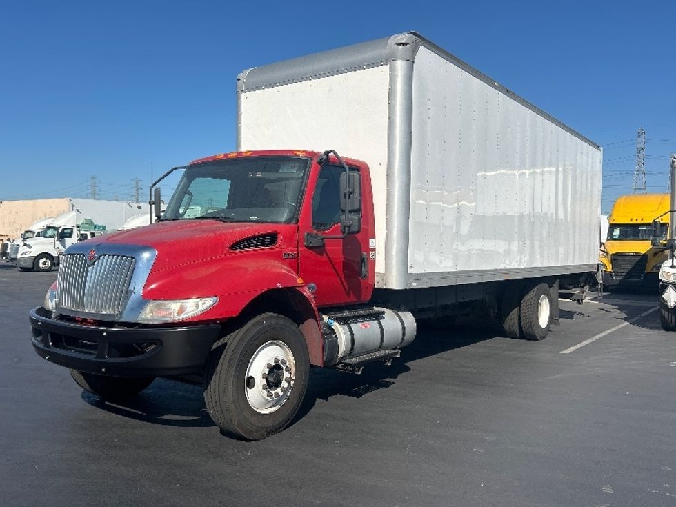 Medium Duty Box Truck-Light and Medium Duty Trucks-International-2021-MV607-Torrance-CA-259,076\n\t\tmiles-$ 45,500 - Image 3