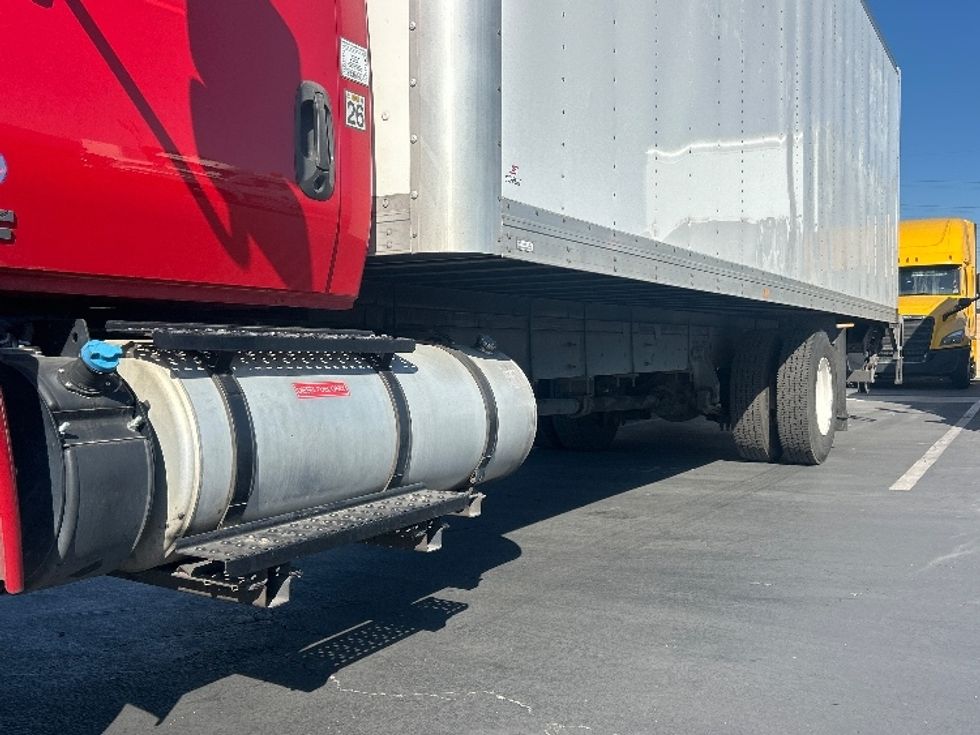 Medium Duty Box Truck-Light and Medium Duty Trucks-International-2021-MV607-Torrance-CA-259,076\n\t\tmiles-$ 45,500 - Image 5