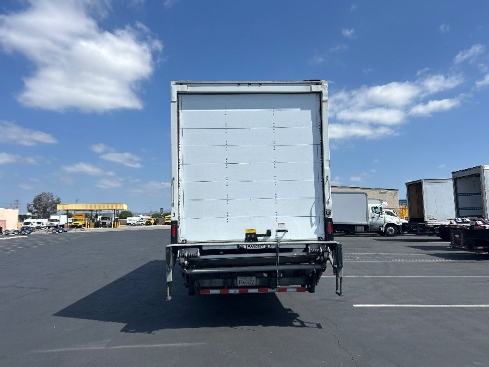 Medium Duty Box Truck-Light and Medium Duty Trucks-International-2021-MV607-Torrance-CA-320,956\n\t\tmiles-$ 34,500 - Image 6