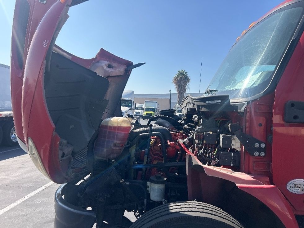 Medium Duty Box Truck-Light and Medium Duty Trucks-International-2021-MV607-Torrance-CA-422,563\n\t\tmiles-$ 23,500 - Image 24