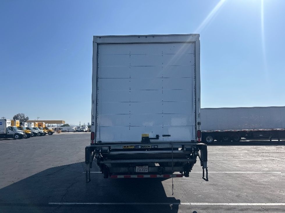 Medium Duty Box Truck-Light and Medium Duty Trucks-International-2021-MV607-Torrance-CA-422,563\n\t\tmiles-$ 23,500 - Image 7