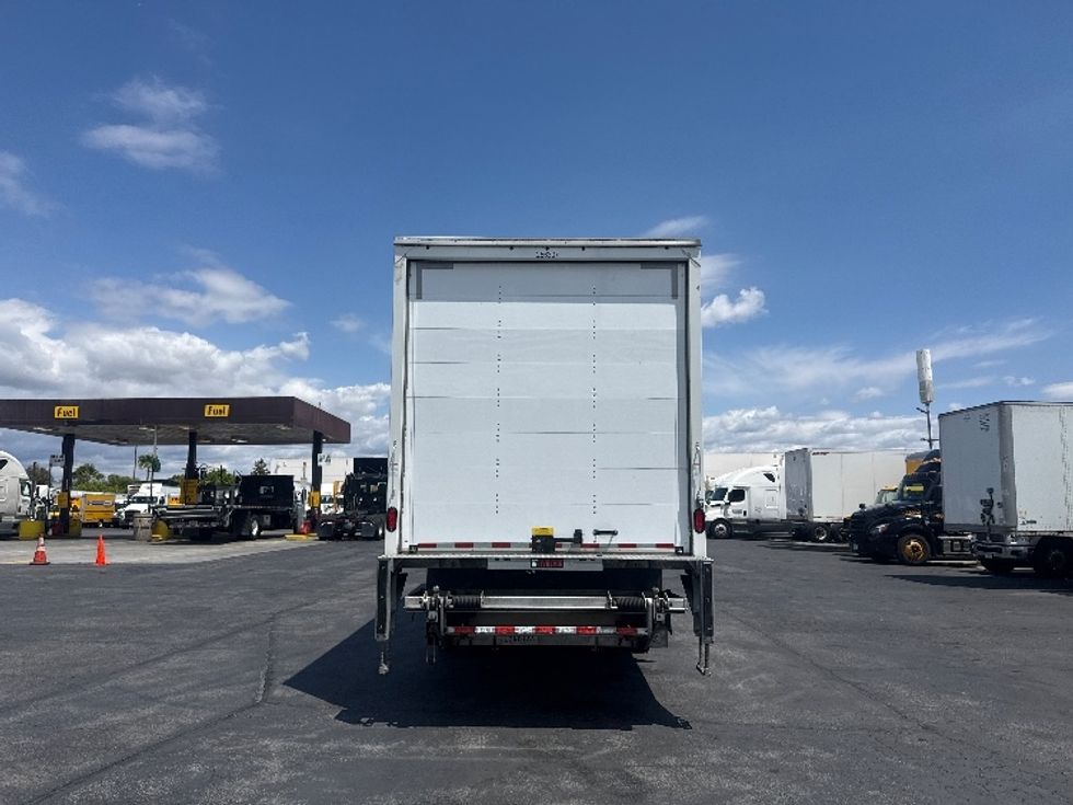 Medium Duty Box Truck-Light and Medium Duty Trucks-International-2021-MV607-Torrance-CA-58,529\n\t\tmiles-$ 72,000 - Image 7