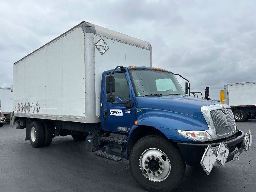 Medium Duty Box Truck-Light and Medium Duty Trucks-International-2021-MV607-Torrance-CA-85,806\n\t\tmiles-$ 57,750 - Image 1