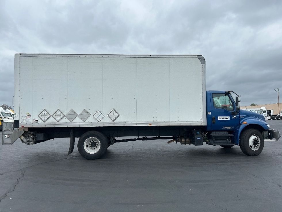 Medium Duty Box Truck-Light and Medium Duty Trucks-International-2021-MV607-Torrance-CA-85,806\n\t\tmiles-$ 57,750 - Image 15
