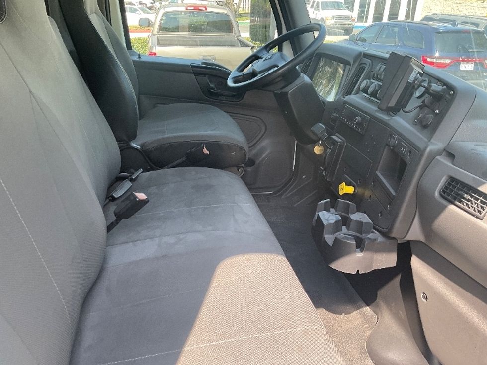 Medium Duty Box Truck-Light and Medium Duty Trucks-International-2021-MV607-Torrance-CA-92,278\n\t\tmiles-$ 70,250 - Image 22