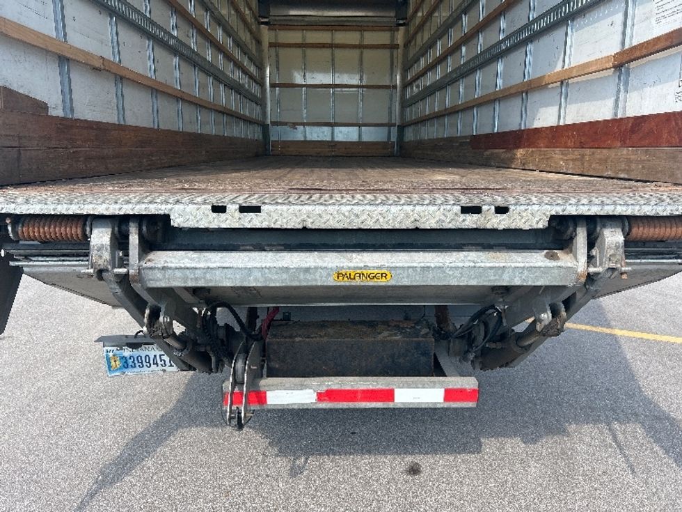 Medium Duty Box Truck-Light and Medium Duty Trucks-International-2021-MV607-Traverse City-MI-228,551\n\t\tmiles-$ 44,000 - Image 9
