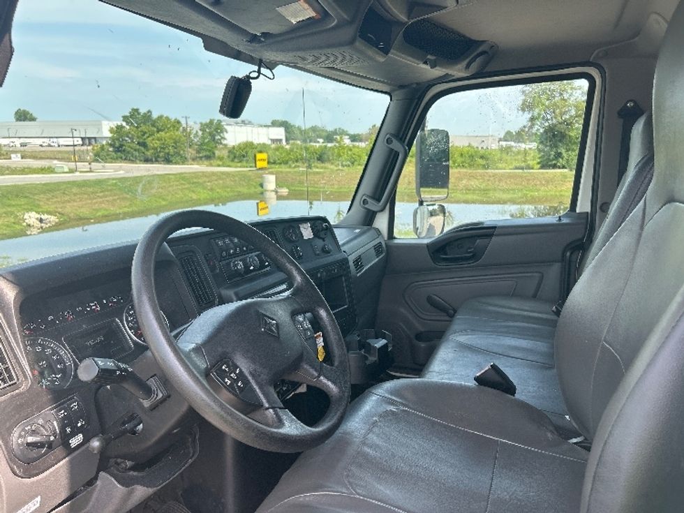 Medium Duty Box Truck-Light and Medium Duty Trucks-International-2021-MV607-Traverse City-MI-228,551\n\t\tmiles-$ 44,000 - Image 16