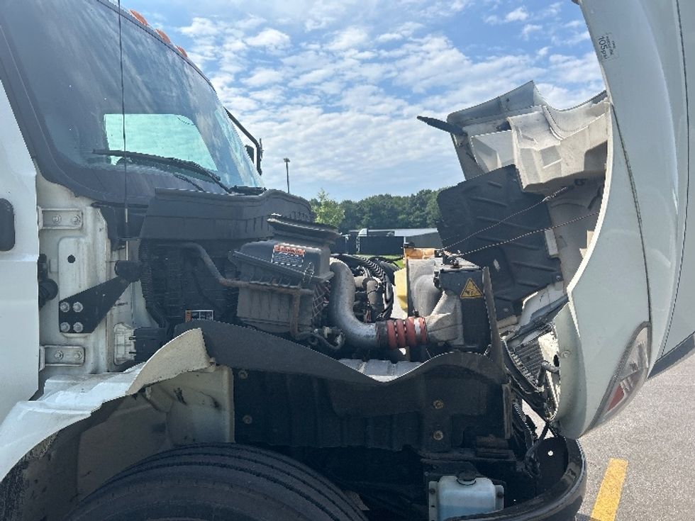 Medium Duty Box Truck-Light and Medium Duty Trucks-International-2021-MV607-Traverse City-MI-228,551\n\t\tmiles-$ 44,000 - Image 22