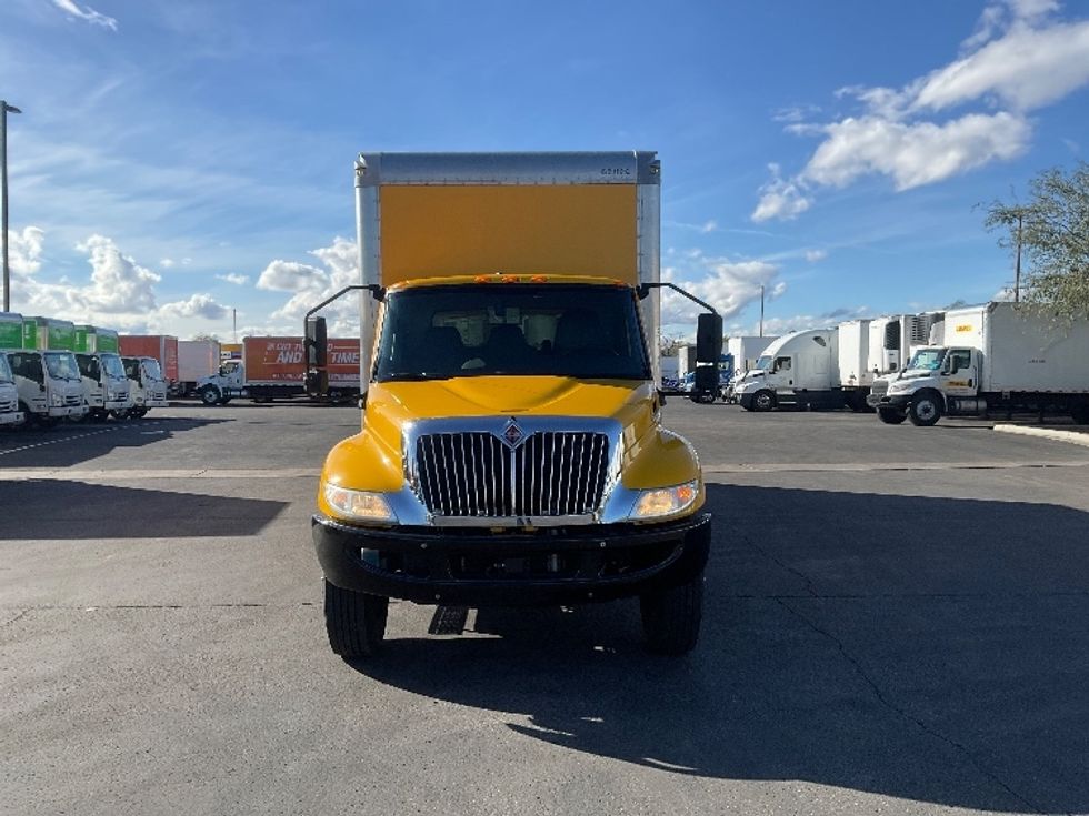 Medium Duty Box Truck-Light and Medium Duty Trucks-International-2021-MV607-Tucson-AZ-208,120\n\t\tmiles-$ 41,000 - Image 2