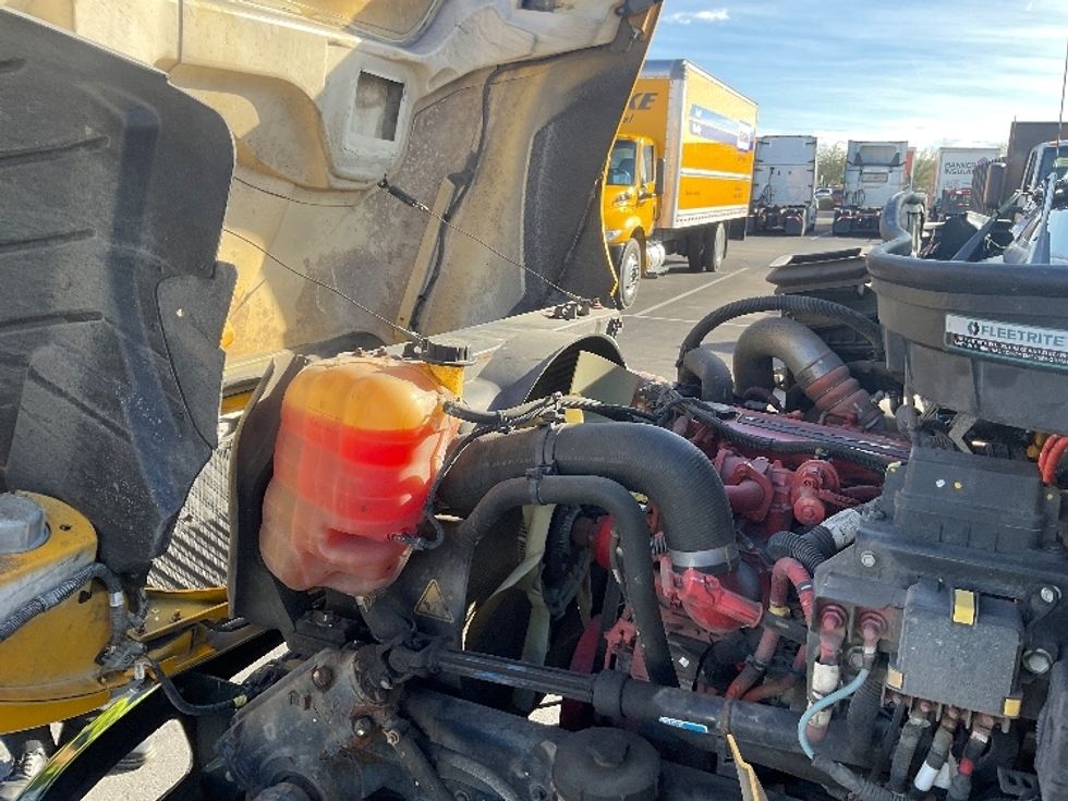 Medium Duty Box Truck-Light and Medium Duty Trucks-International-2021-MV607-Tucson-AZ-208,120\n\t\tmiles-$ 41,000 - Image 24